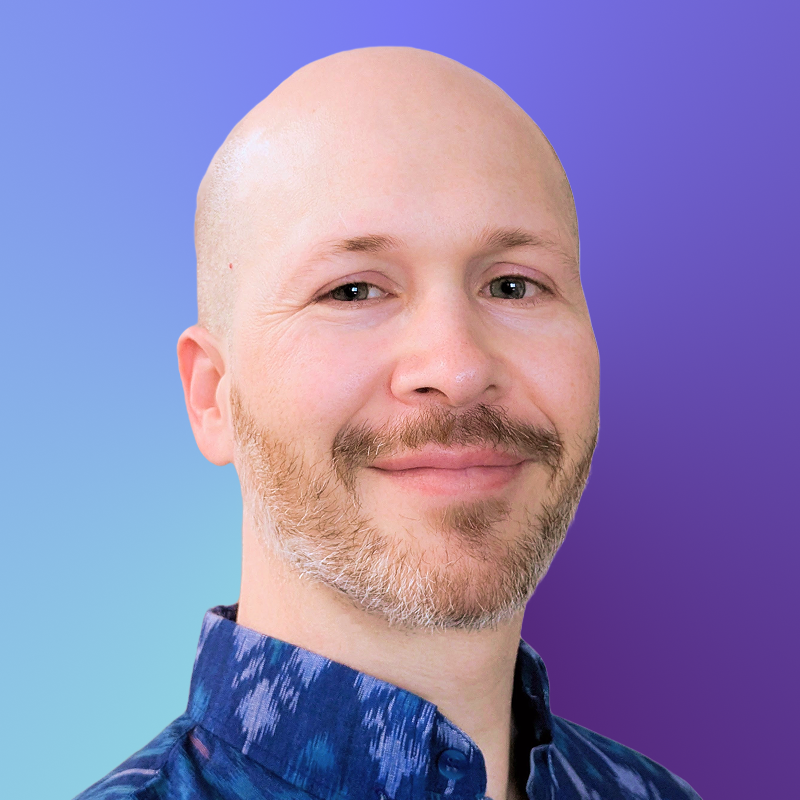 Portrait of me, Fynn; with a turquoise to purple, angular gradient